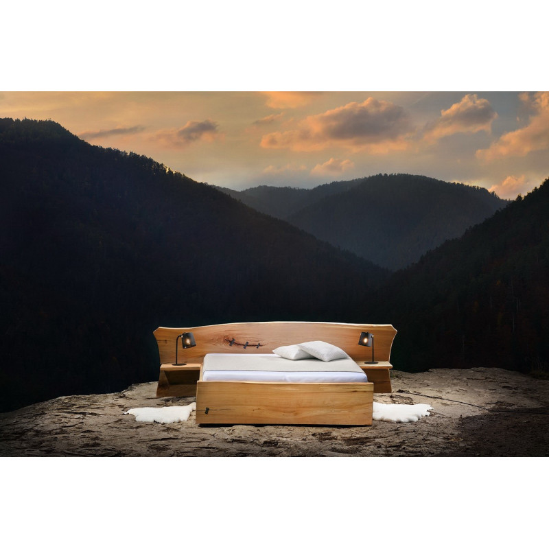 Dizajnová posteľ Elba z brestového dreva do luxusných interiérov | Mrava.sk