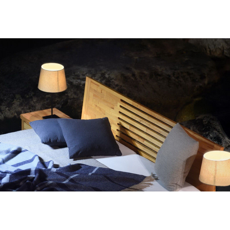 Dizajnová posteľ CALVINA z masívneho bukového dreva | postelerosty.sk